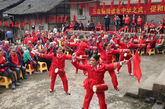 广安邻水：传统文化闹重阳