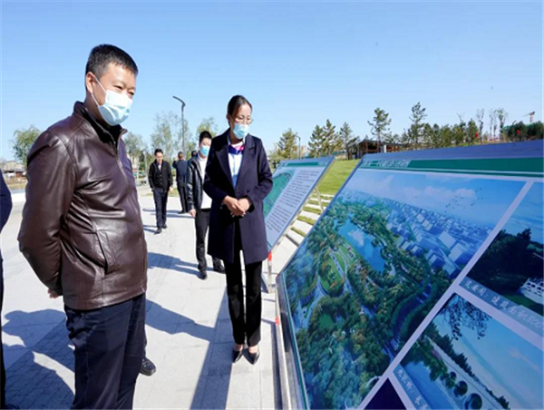 雅安市宝兴县委书记冯俊涛率队赴雄安新区等地考察调研