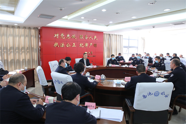 钟静深入基层宣讲党的十九届六中全会和广安市第六次党代会精神