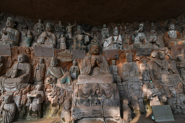 (SichuanMosaics) A Glimpse of Stone Carving World in China\