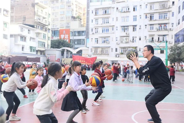 巴中师范附属实验小学：课后服务 助力学生全面发展