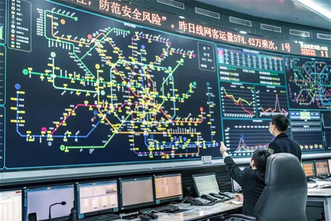 成都地铁——公园城市的“先手棋”