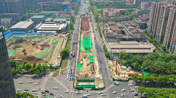 成都轨道交通最新进展：在建线路已有40座车站封顶