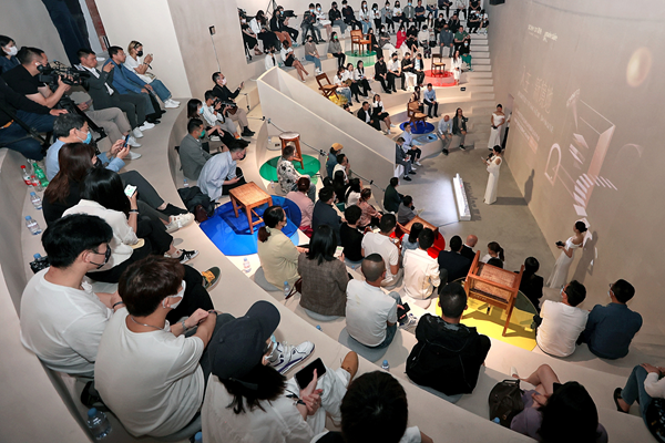 革新艺术家居空间新想象 SCHMIDT司米品牌战略暨新品发布会在蓉举办 