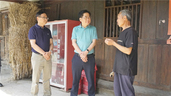 达州市政协赴通川区调研镇村闲置资产的盘活与利用